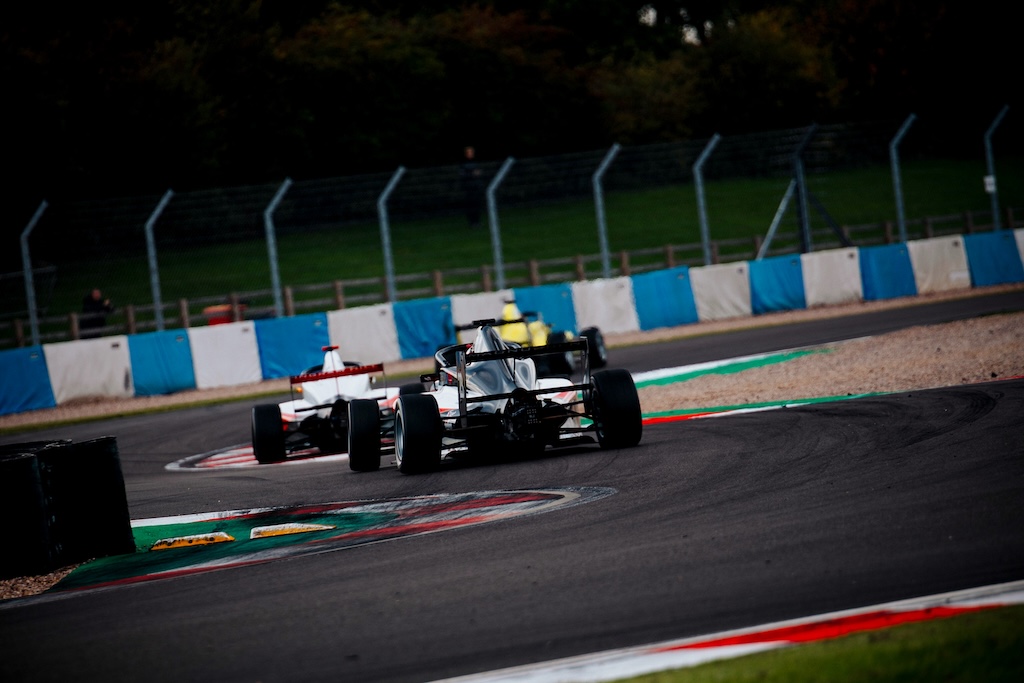 Luca Magnussen sætter forventninger højt inden GB4-finale.
(Foto: Fortec Motorsports)
